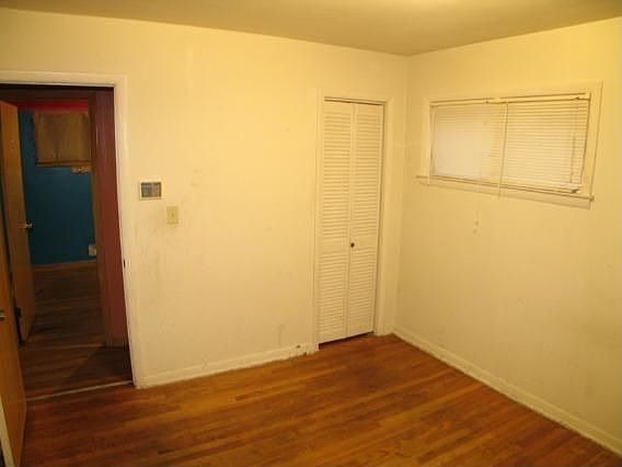 5th image of 7124 W Thurston Ave