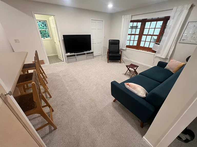 240 McCarrons Blvd N #1 — Photo 27