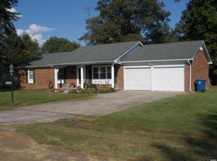 9110 Lakeview Dr, South Fulton, TN 38257