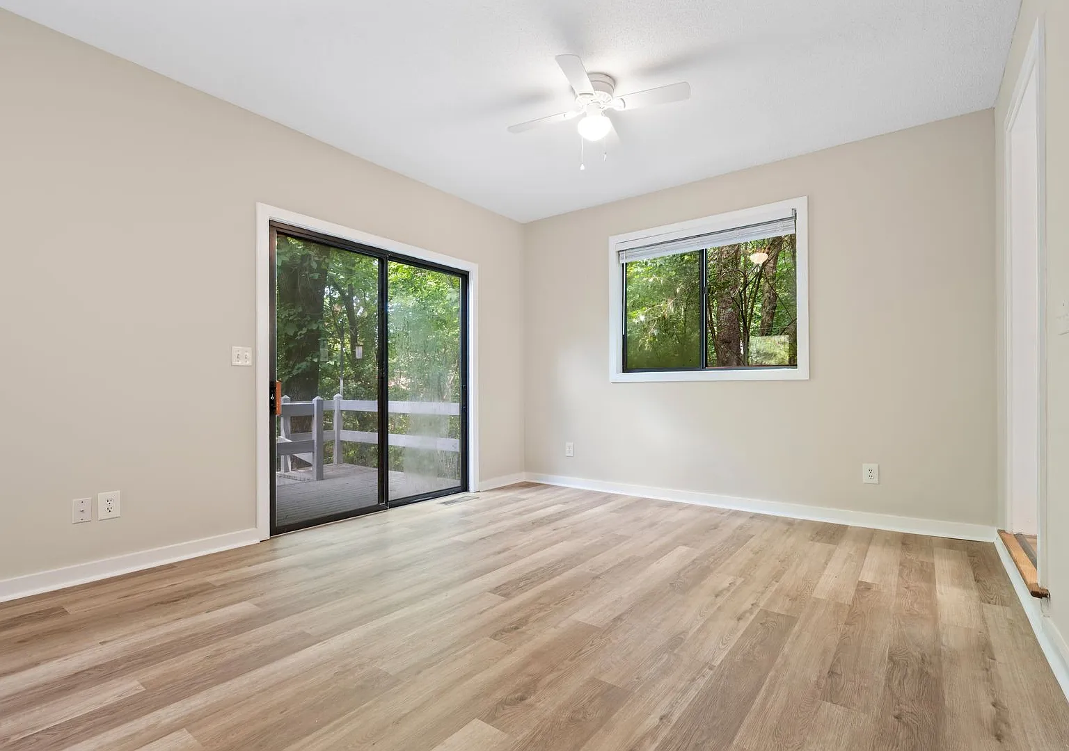 Charming Updated Single-Family Home In Carrboro - Available Now! — Photo 4