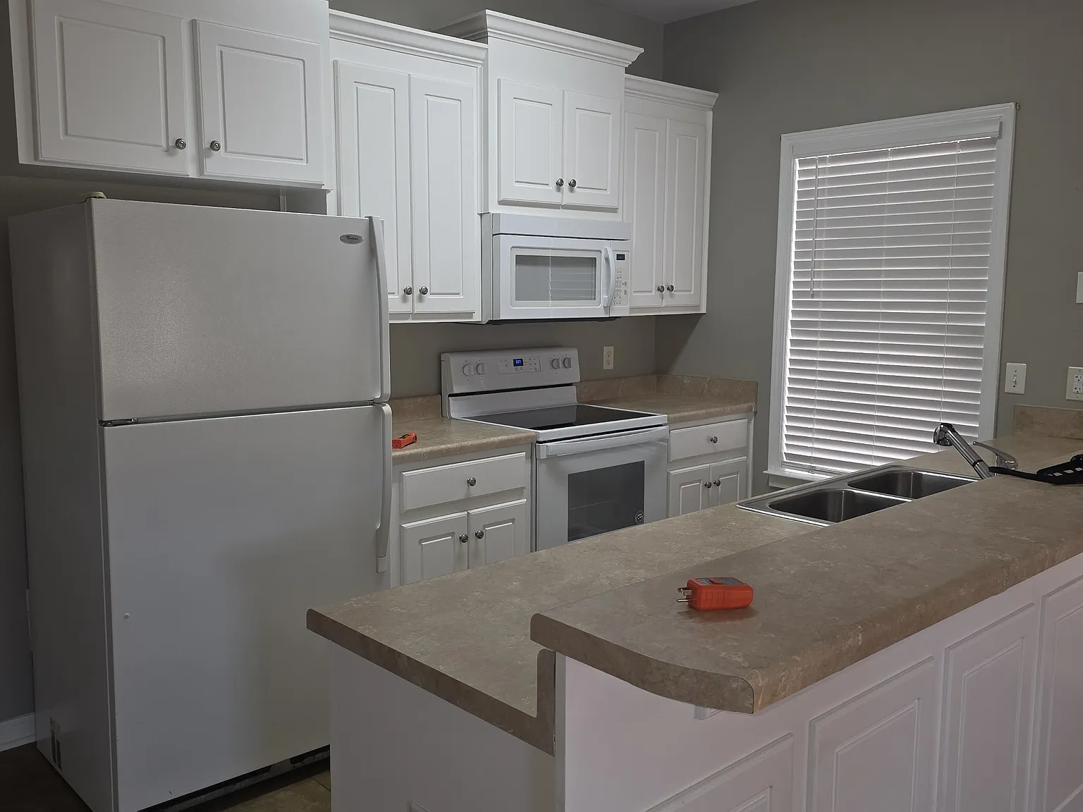 108 Hidden Sunset Drive - 1 — Photo 4