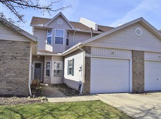 16507 Emerald Point #16507, Middleburg Heights, OH