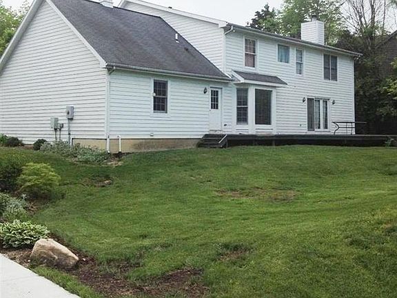 2nd image of 8600 Shelly Woods Ct
