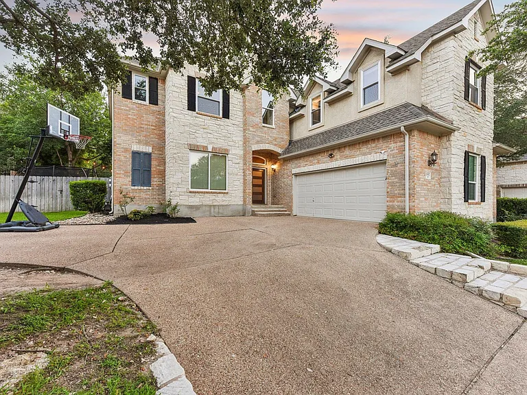 11937 Portobella Dr — Photo 25