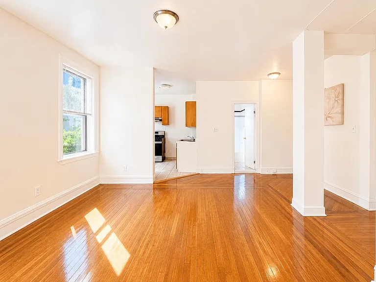 429 Fairmount Ave #108 — Photo 2