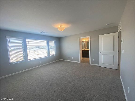 5th image of 7971 Mountain Lilac St