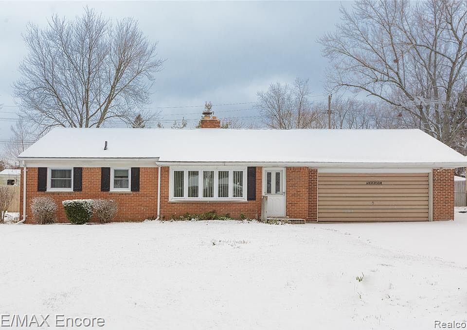1st image of 3415 Cutler Dr