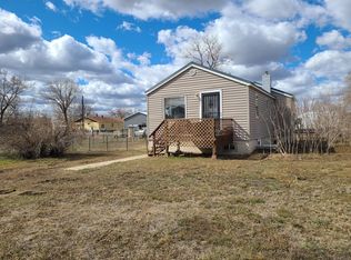 1617 N Jordan Ave, Miles City, MT 59301