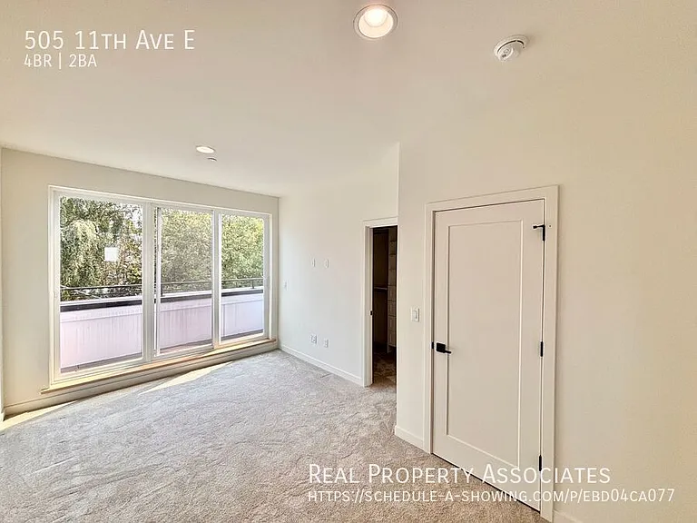 505 11th Ave E — Photo 30