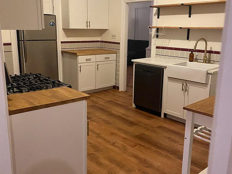 166 Vinton St #1 — Photo 10