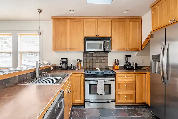 1469 Newport Ave #2 — Photo 13