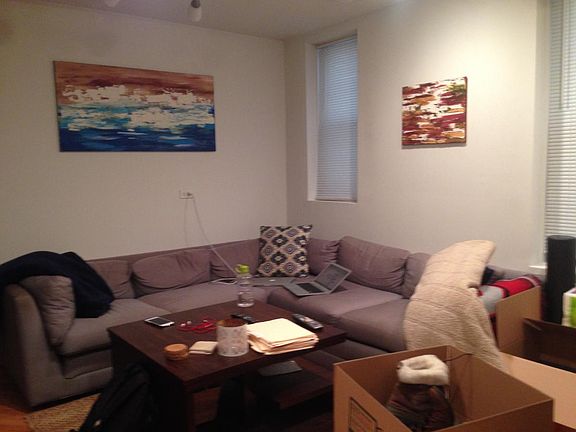 3rd image of 2518 N Southport Ave APT 1R