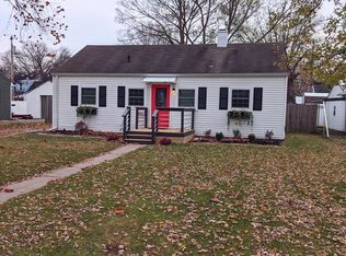 1251 Lincoln Dr, Noblesville, IN 46060