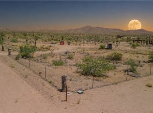 8586 W McGrath Drive, White Hills, AZ 86445