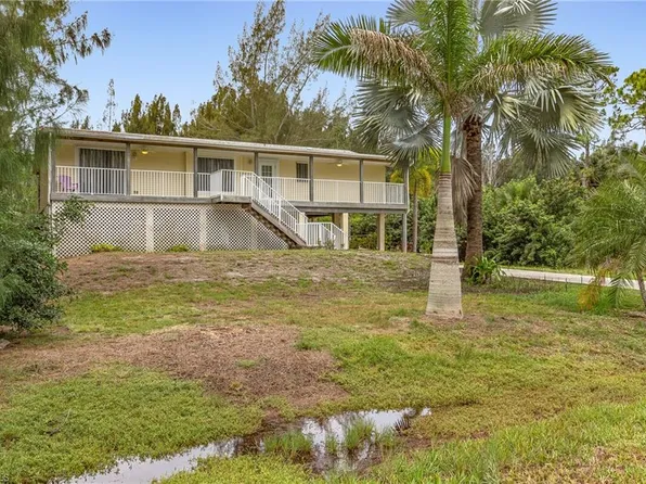 3485 Citrus St, Saint James City, FL 33956