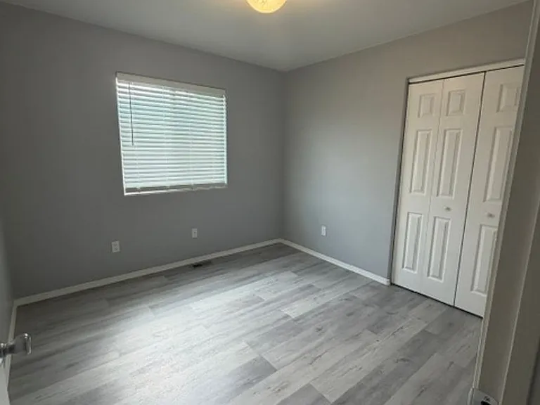 7 Darlene Rd — Photo 24