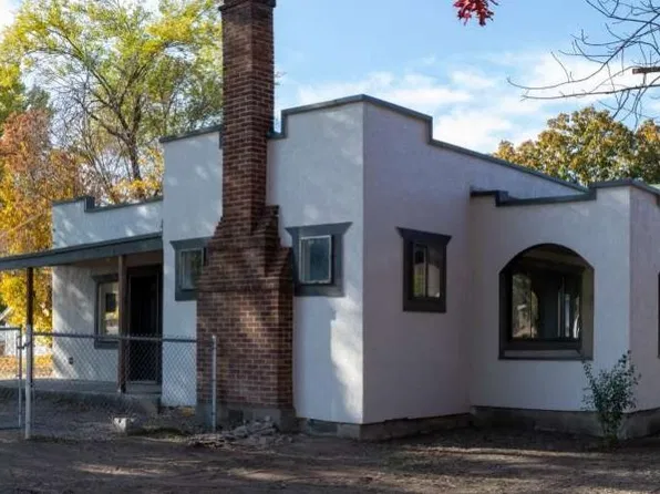 528 E Crown Ave, Spokane, WA 99207