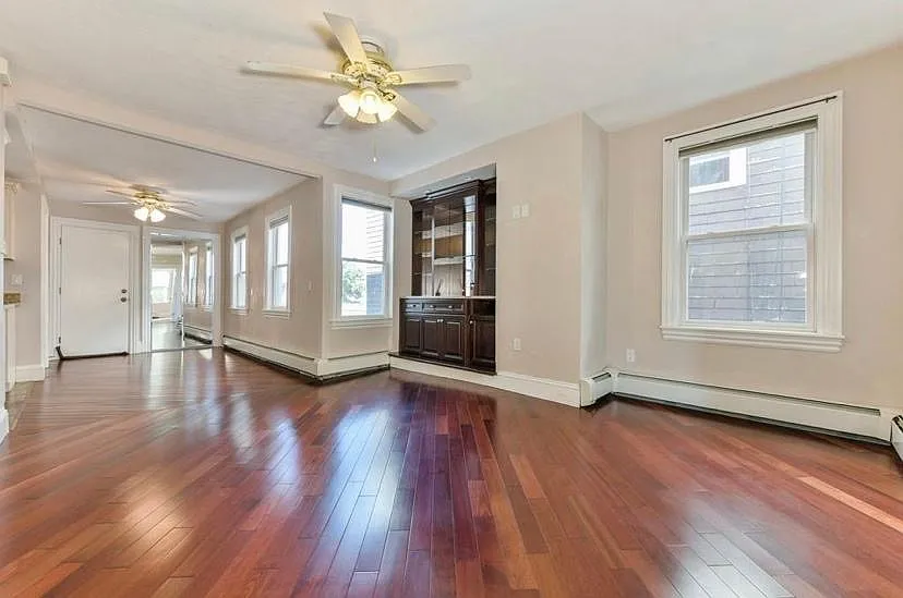 154 Webster St #2