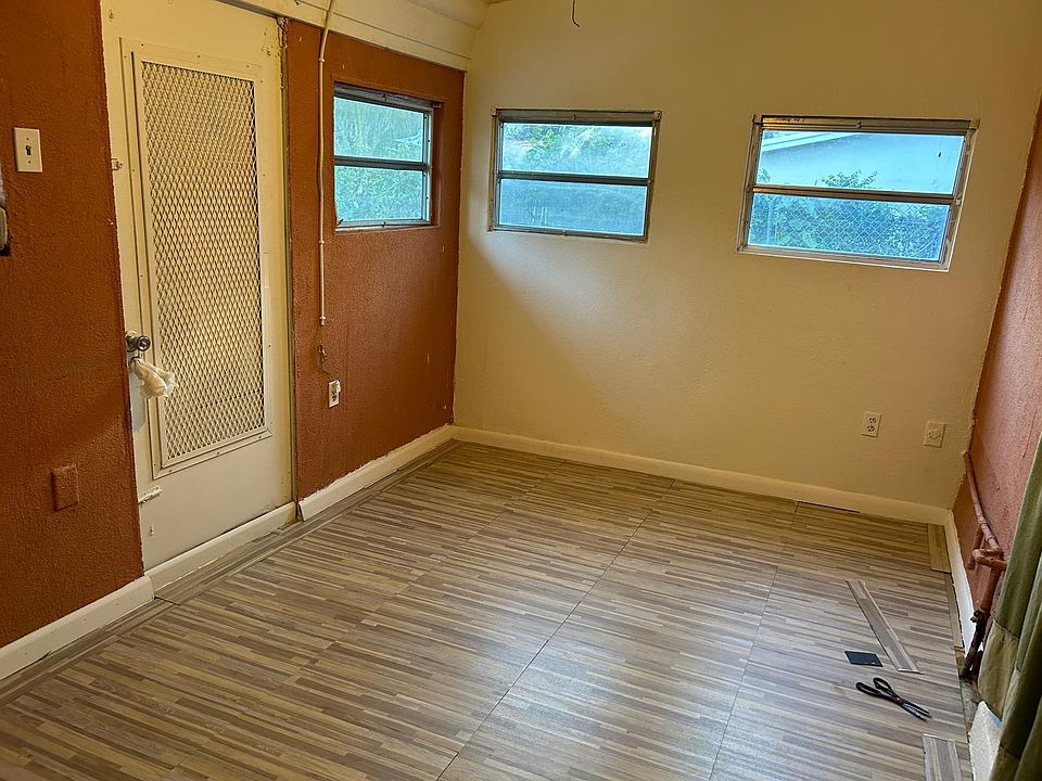 1st image of 6822 SW 20th St