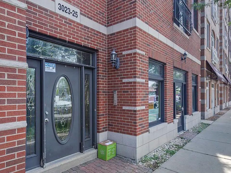 1st image of 3023 N Ashland Ave APT 2S
