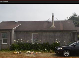 38 N 1st St, Pacific Beach, WA 98571
