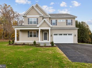 24 Old Possum Park Rd, Newark, DE 19711