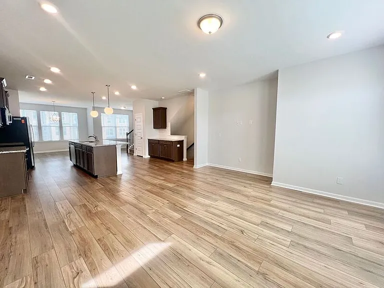 109 Hickory Plains Rd — Photo 14