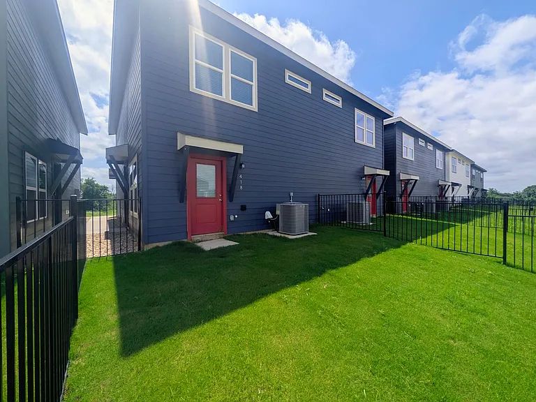 3501 E Renfro St #418 — Photo 3