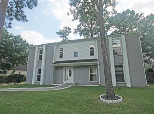 16015 York Minster Dr, Spring, TX 77379