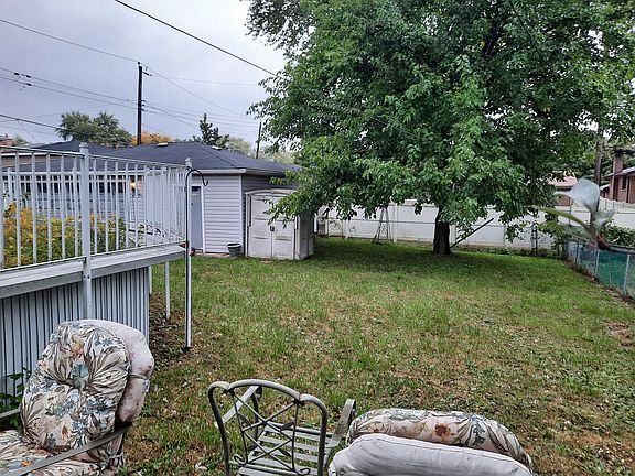 4th image of 17311 Oketo Ave