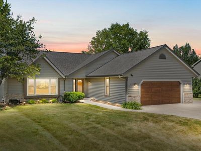 N60W24612 Lynette PASS, Sussex, WI, 53089