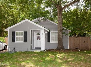 1502 Cherubusco St, Pascagoula, MS 39567