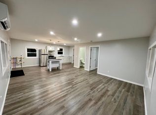 367 Margaret Ann Dr APT B, Bronson, MI 49028