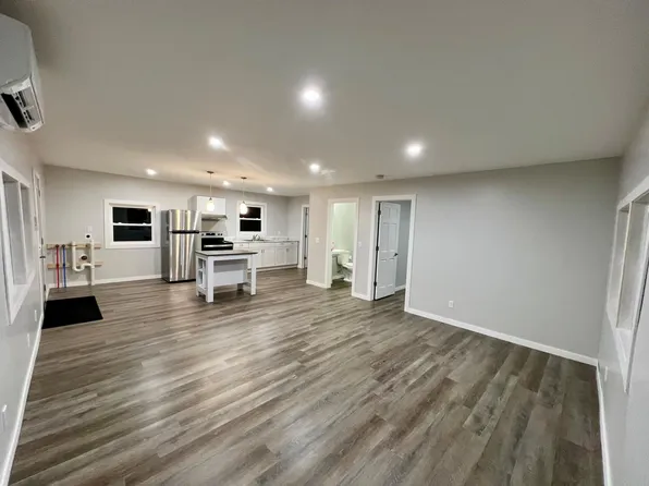 367 Margaret Ann Dr #A, Bronson, MI 49028