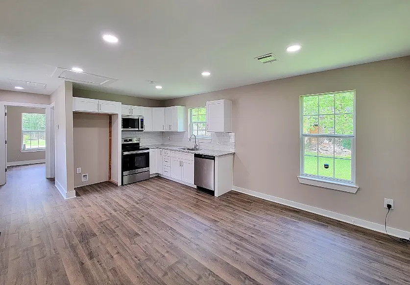 2 bed, 700 sqft, $1,150 — Photo 4