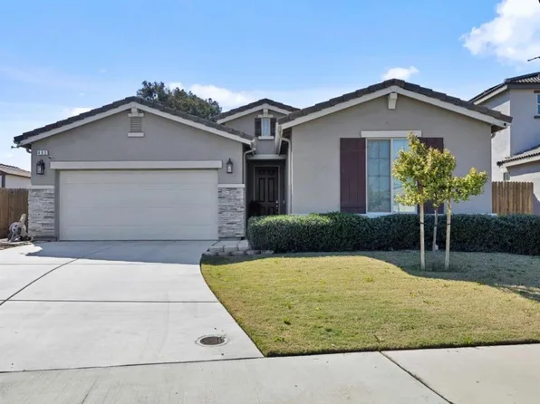 499 Daphne Ln, Lemoore, CA 93245