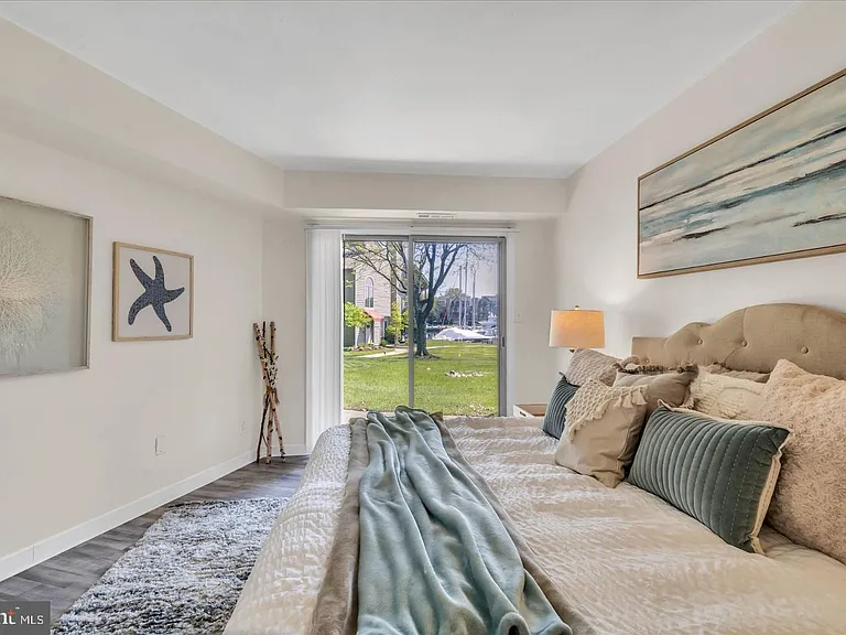 7036 Harbour Village Ct #T1 — Photo 25