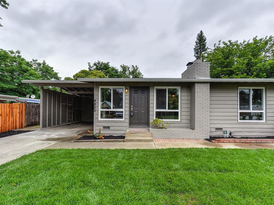 2nd image of 4825 Saint Lynn Ln