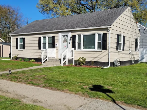 85 Farnsworth St, Springfield, MA 01107