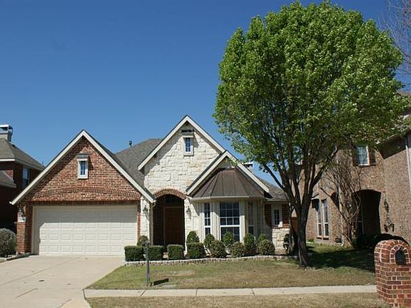 2nd image of 1416 Somerset Dr