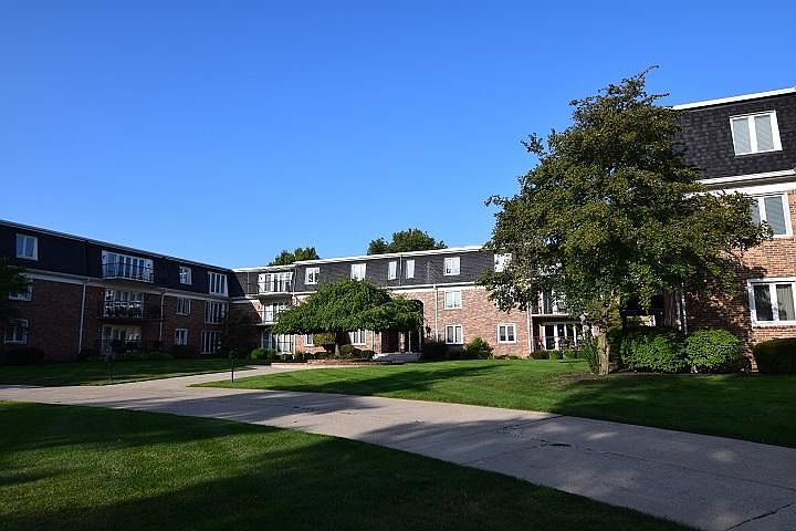 1st image of 4501 N Wheeling Ave #2-207-2