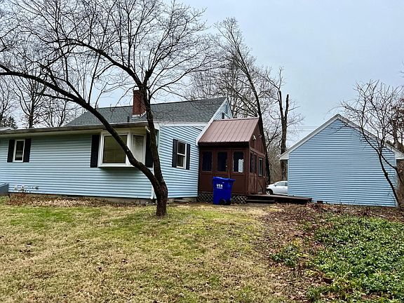 2nd image of 233 Strong St