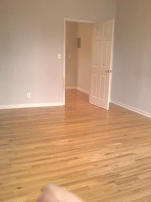 Rented by Reliance Realty of Manhattan Corp | media 5