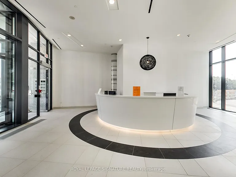 51 E Liberty St #509 — Photo 35