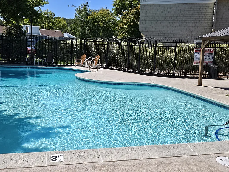 403 Fernbridge Pl — Photo 22