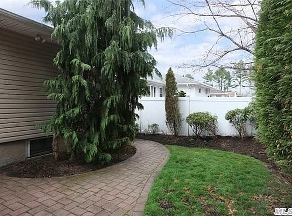 5th image of 1006 S Carley Ct