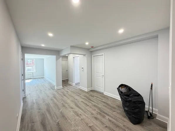 105-38 63rd Dr Unit 5P, Forest Hills, NY 11375