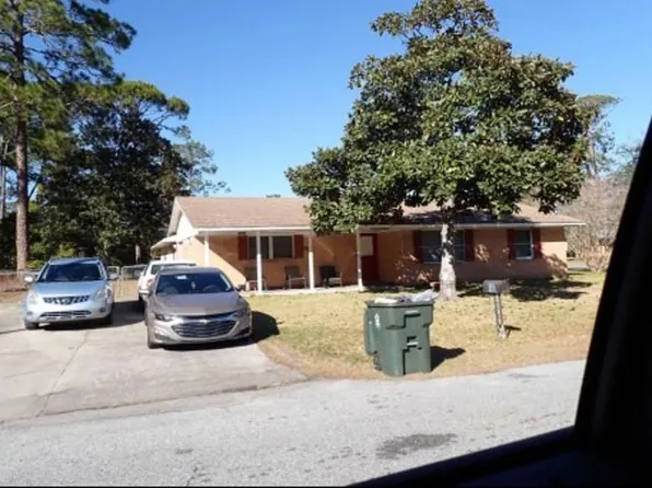 151 Armstrong Ave, Brunswick, GA 31525