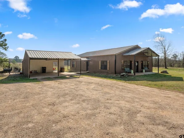 3639 County Road 4122, Simms, TX 75574