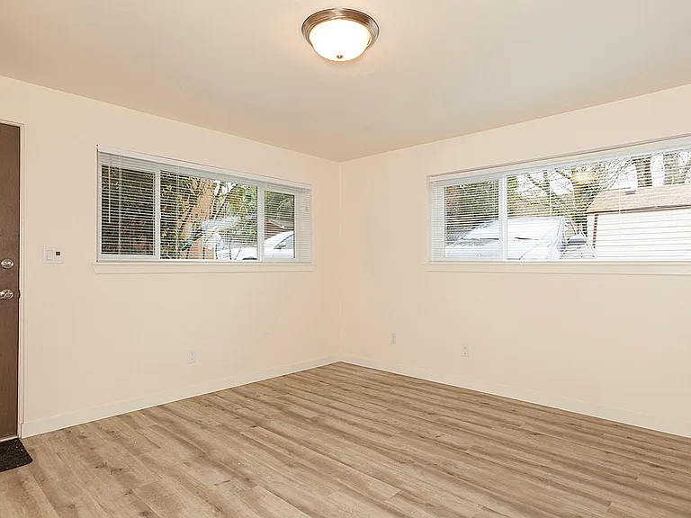 24th Ave NW - Located in Vibrant Ballard — Photo 15